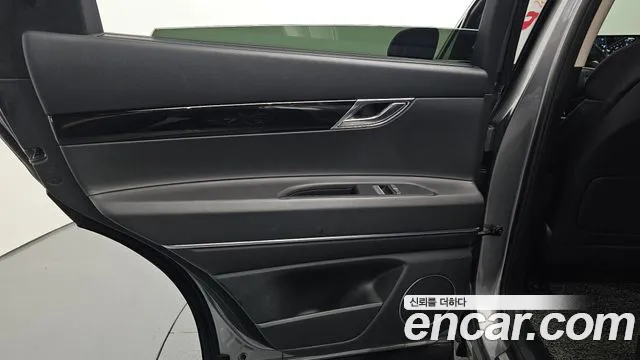 Genesis GV80 2.5T Бензин AWD — Фото автомобиля 23