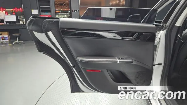 Hyundai Grandeur GN7 — Фото автомобиля 14