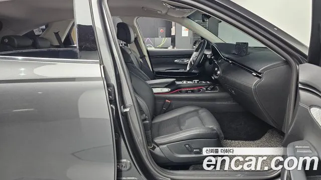 Genesis GV70 — Фото автомобиля 16
