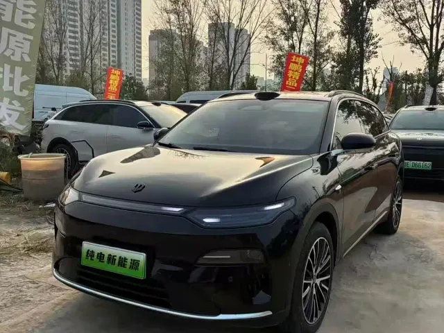 Leapmotor Leapmotor C11 2026 Pure Electric 640 LiDAR Premium — Фото автомобиля 3