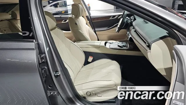 Genesis G80 RG3 — Фото автомобиля 16
