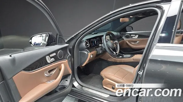 Mercedes-Benz E-Class W213 — Фото автомобиля 15