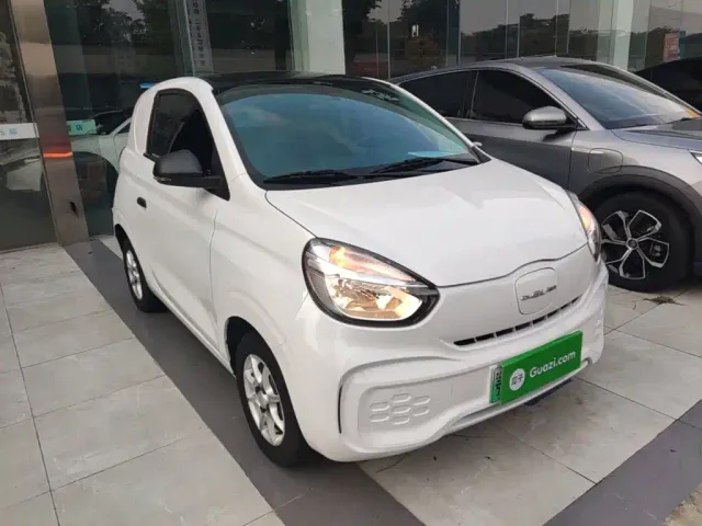 Roewe Clever — Фото автомобиля 3