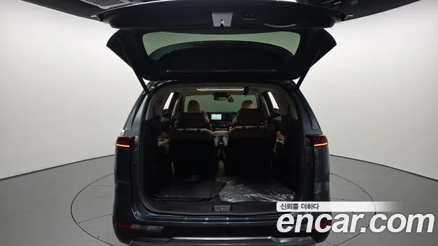 Kia Canival Carnival 4 поколение Дизель 7 мест Signature — Фото автомобиля 19