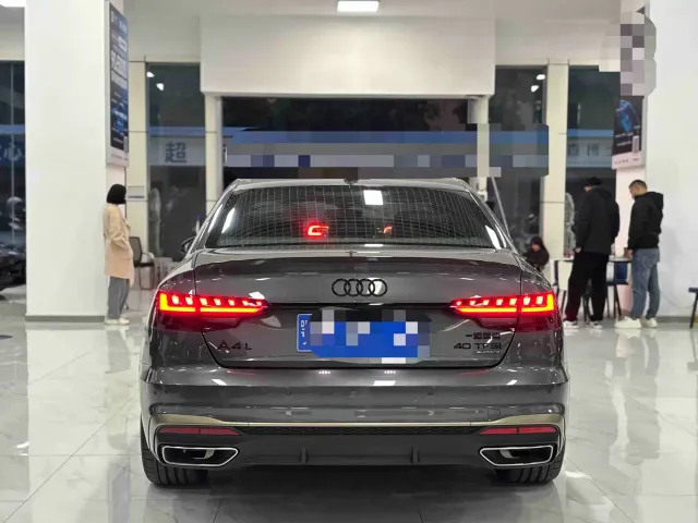 Audi A4L — Фото автомобиля 17