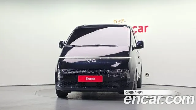 Hyundai Staria — Фото автомобиля 3