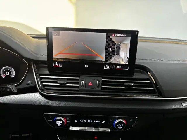 Audi Q5L Sportback — Фото автомобиля 18
