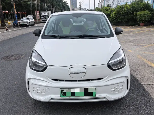 Roewe Clever — Фото автомобиля 2