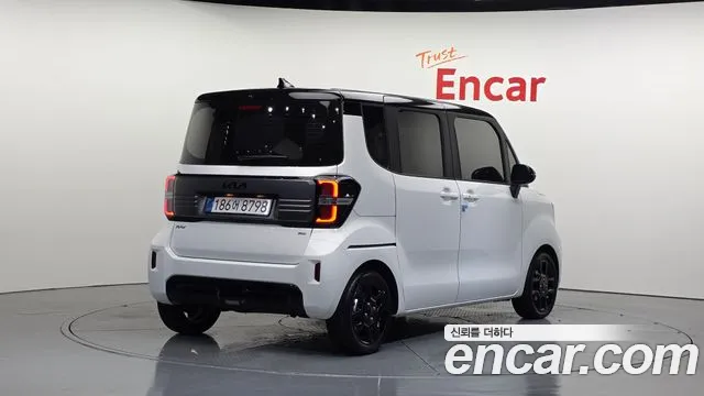 Kia RAY Новый Kia Ray Signature X Line — Фото автомобиля 2
