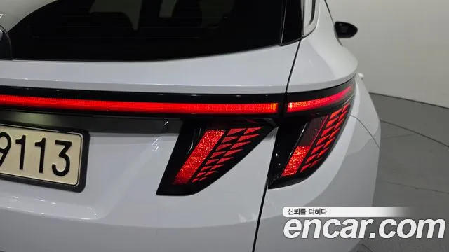 Hyundai Tucson Tucson (NX4) Бензин 1.6 турбо 2WD — Фото автомобиля 23