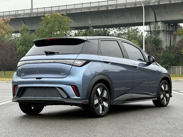 BYD Dolphin — Фото автомобиля 6