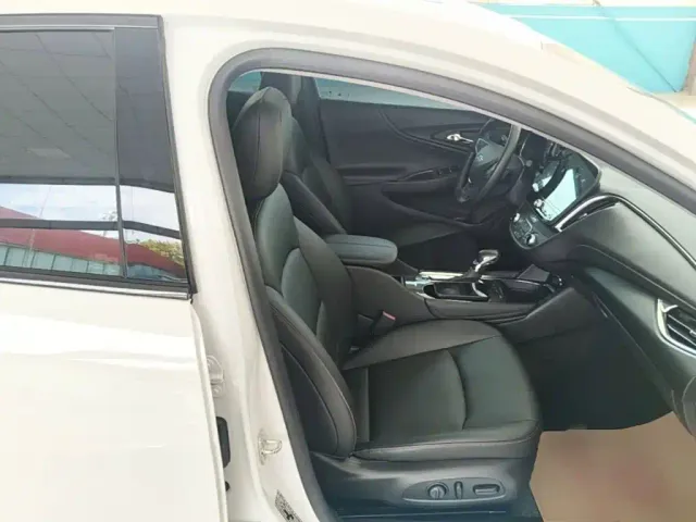 Chevrolet Malibu XL — Фото автомобиля 24