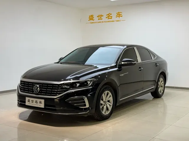 Фотография автомобиля — Volkswagen Passat