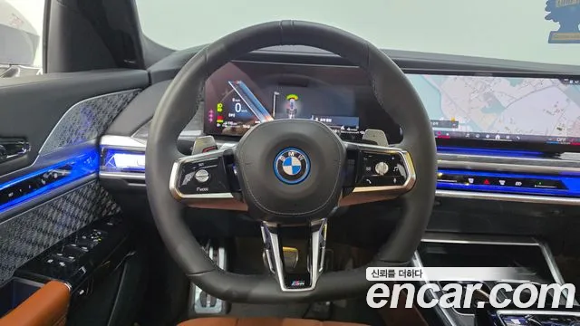 BMW 7 Series — Фото автомобиля 14