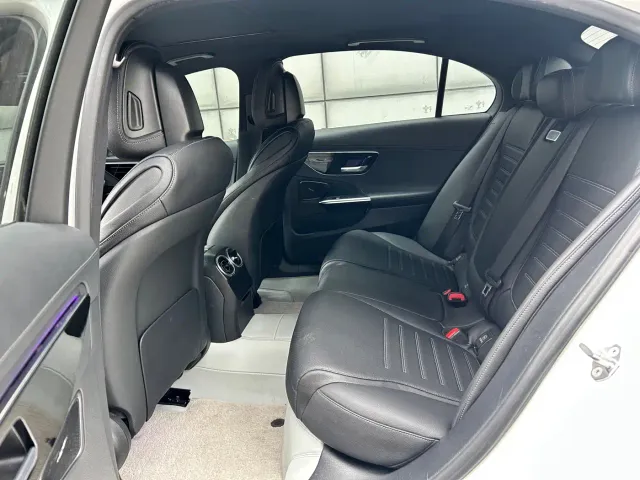 Mercedes-Benz C-Class — Фото автомобиля 11