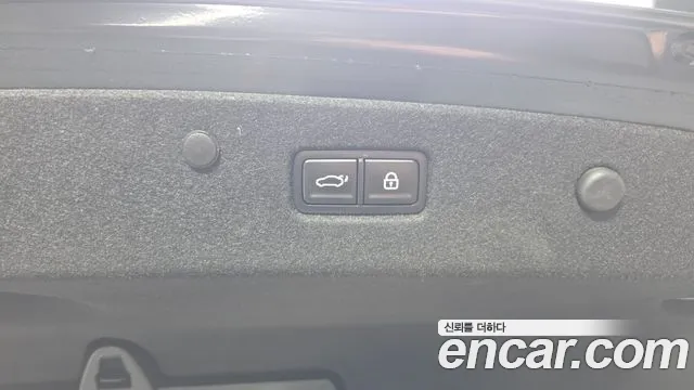 Kia K8 The New K8 2.5 Бензин 2WD — Фото автомобиля 29