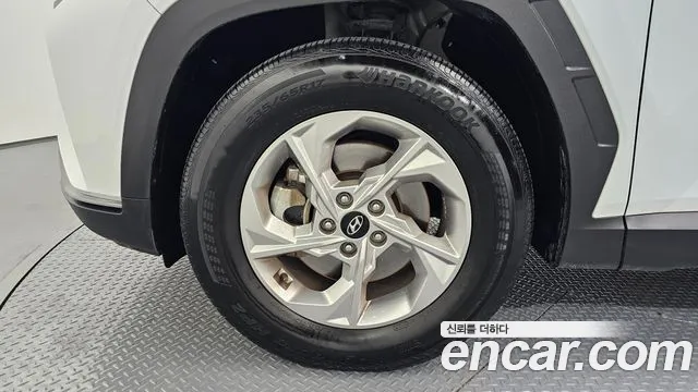 Hyundai Tucson Tucson (NX4) Бензин 1.6 турбо 2WD — Фото автомобиля 5
