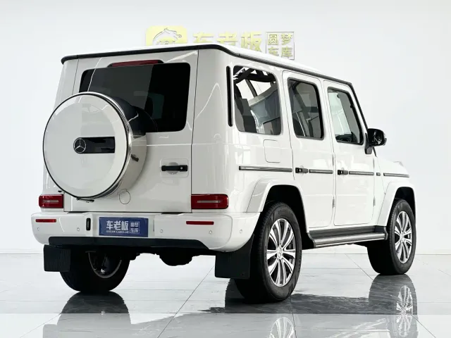 Mercedes-Benz G-Class — Фото автомобиля 4