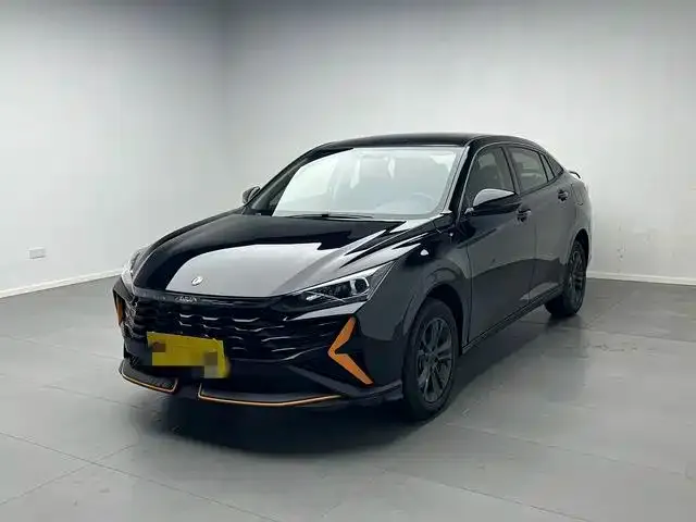 Фотография автомобиля — Dongfeng Yixuan
