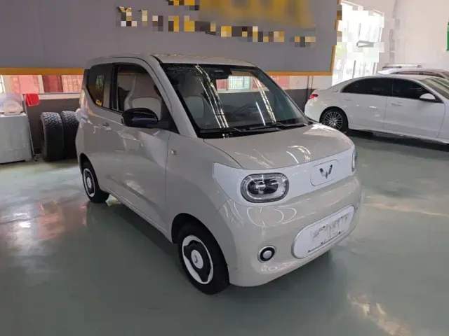 Wuling Hongguang Mini EV — Фото автомобиля 3
