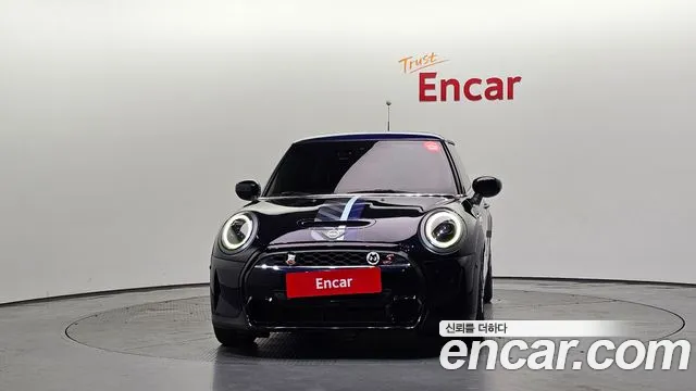 Mini Cooper — Фото автомобиля 3