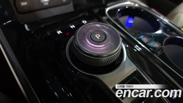 Kia Canival Carnival 4 поколение Бензин 9 мест Hi-Limousine — Фото автомобиля 6
