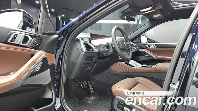 BMW X6 xDrive40i M Sport — Фото автомобиля 8