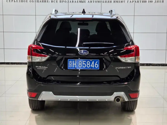 Subaru Forester — Фото автомобиля 5
