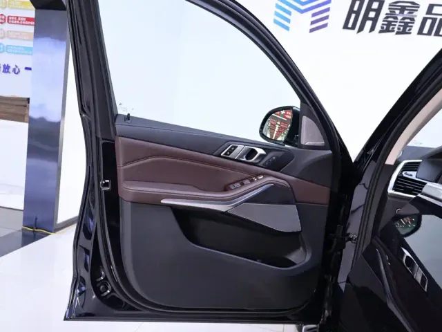 BMW X5 — Фото автомобиля 18
