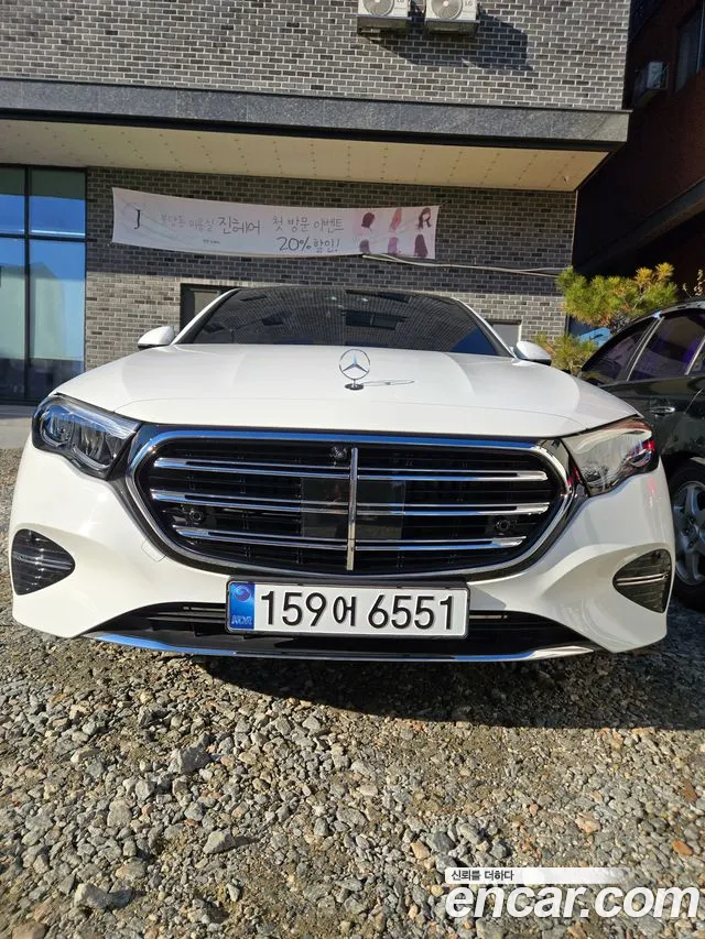 Фотография автомобиля — Mercedes-Benz E-Class W214