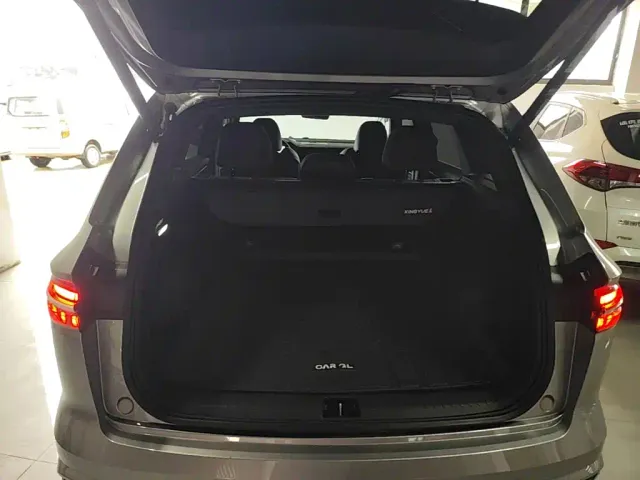 Geely Xingyue L — Фото автомобиля 18