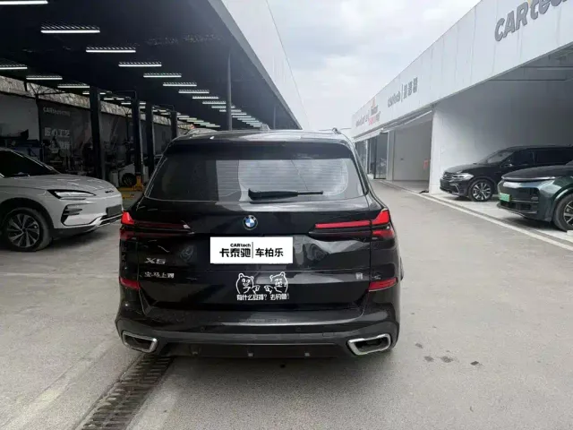BMW X5 — Фото автомобиля 4