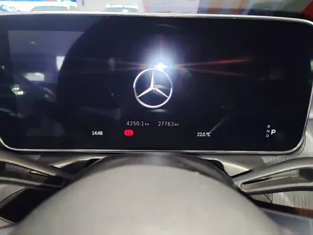 Mercedes-Benz C-Class — Фото автомобиля 11