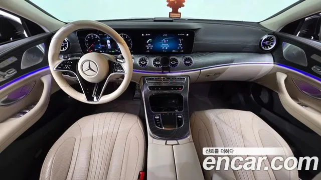 Mercedes-Benz CLS-Class — Фото автомобиля 5