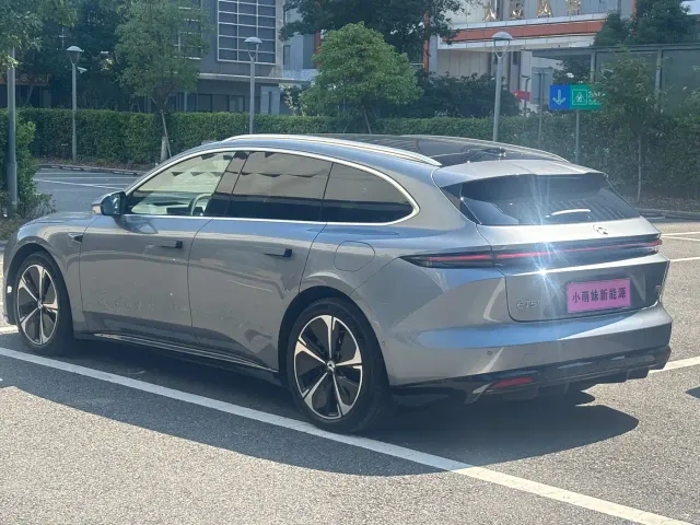 Nio ET5 Touring — Фото автомобиля 20