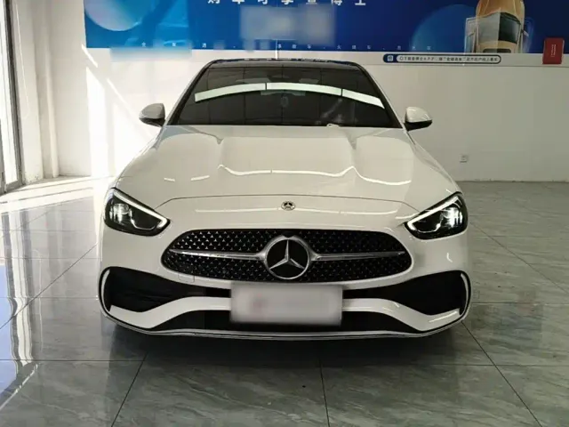 Mercedes-Benz C-Class — Фото автомобиля 2