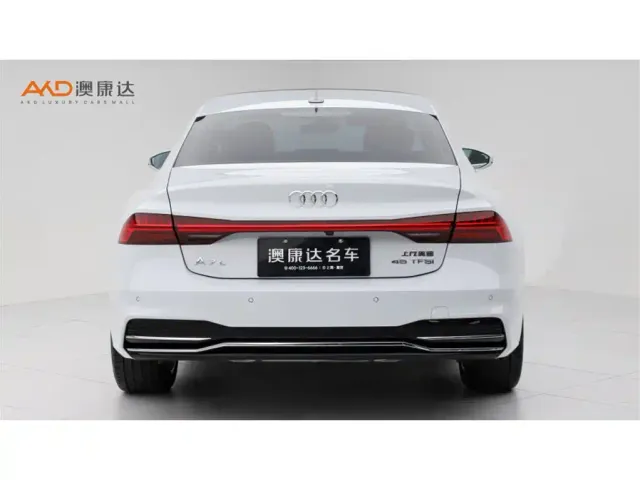 Audi A7L — Фото автомобиля 4