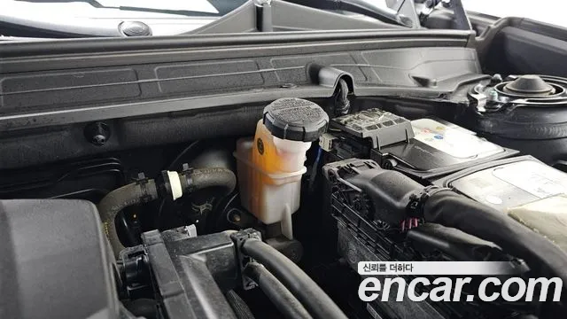 Hyundai Grandeur Grandeur (GN7) 2.5 Бензин 2WD — Фото автомобиля 29