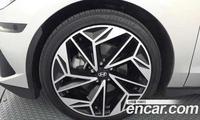 Hyundai Ioniq 6 — Фото автомобиля 5