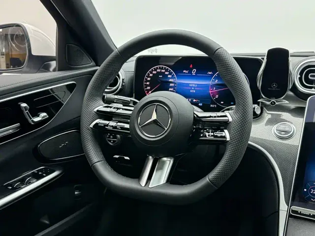 Mercedes-Benz C-Class — Фото автомобиля 22