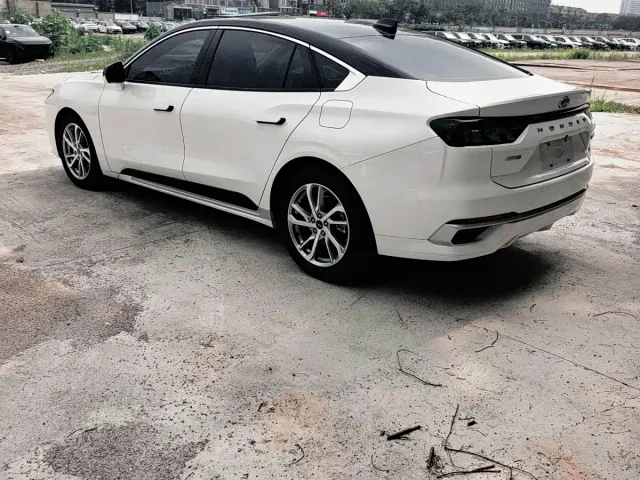 Ford Mondeo — Фото автомобиля 11