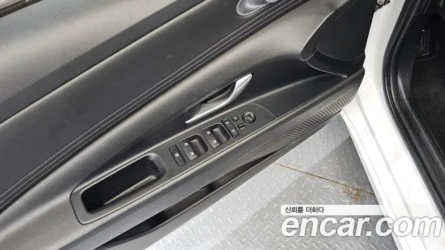Hyundai Avante — Фото автомобиля 19