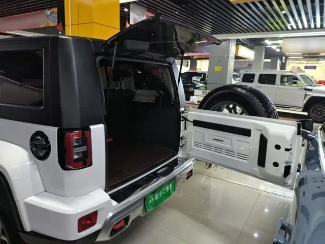 BAIC BJ40 — Фото автомобиля 18