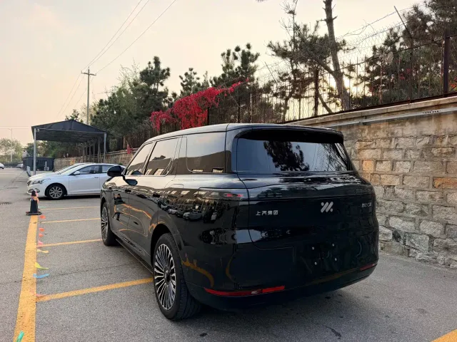 IM Motors LS8 — Фото автомобиля 7