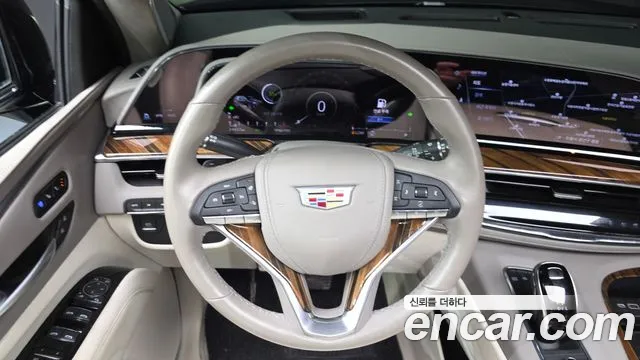 Cadillac Escalade Generation 5 — Фото автомобиля 16