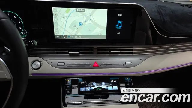 Hyundai Grandeur New — Фото автомобиля 19