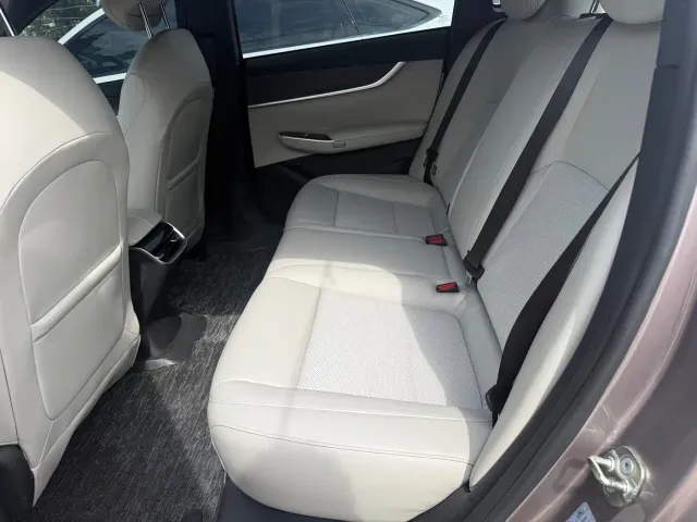 Changan Qiyuan A07 — Фото автомобиля 9