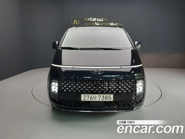 Hyundai Staria Staria 4WD Lounge 7 мест — Фото автомобиля 3