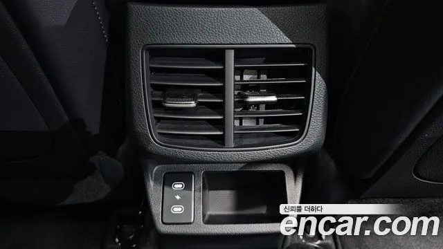 Kia Seltos New — Фото автомобиля 27