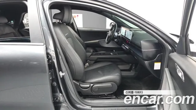 Hyundai Ioniq 6 — Фото автомобиля 17